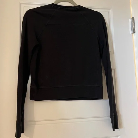Lululemon Cropped Long Sleeve Top - Picture 2 of 3